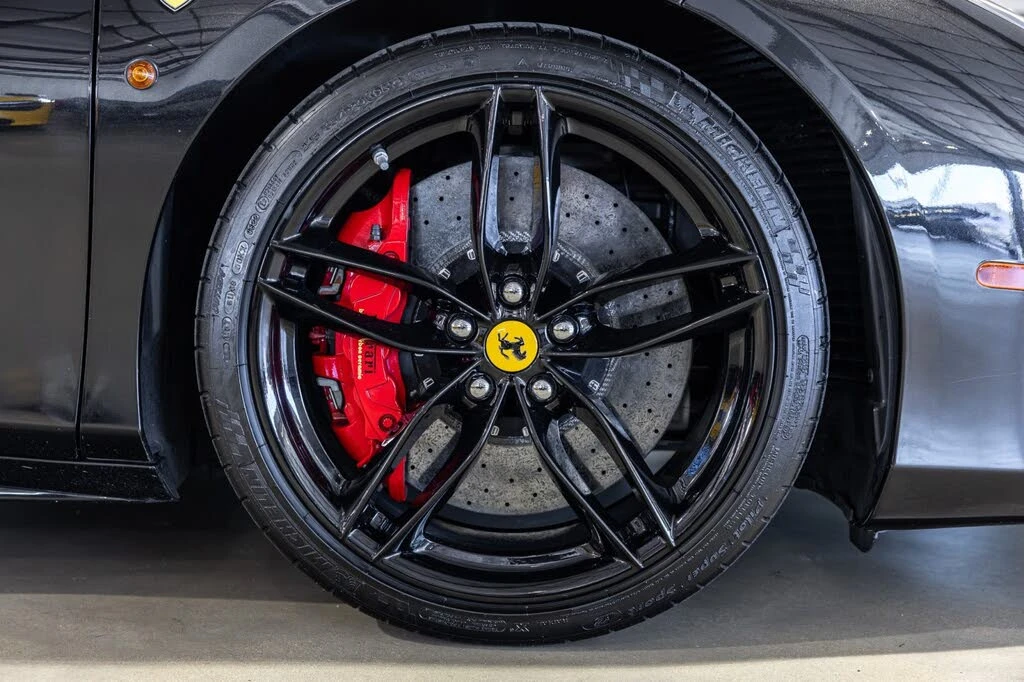2018 Ferrari 488 Spider - Image 31 of 31