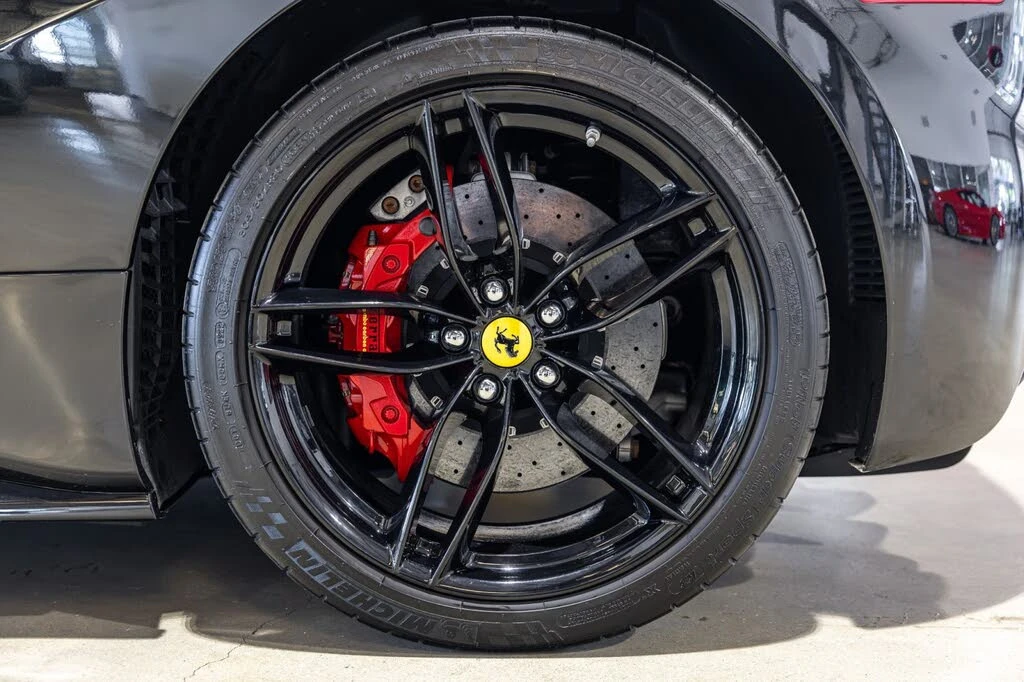 2018 Ferrari 488 Spider - Image 29 of 31