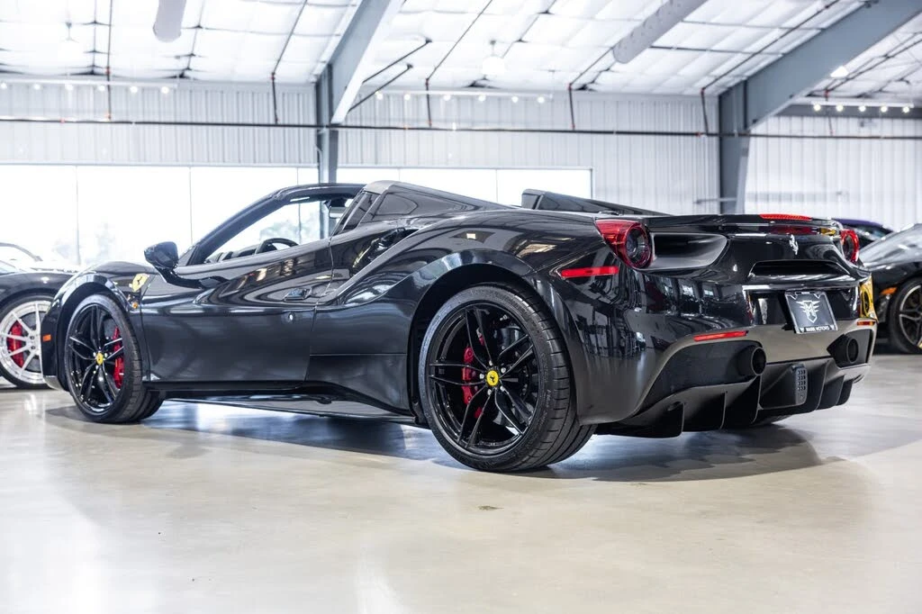 2018 Ferrari 488 Spider - Image 4 of 31