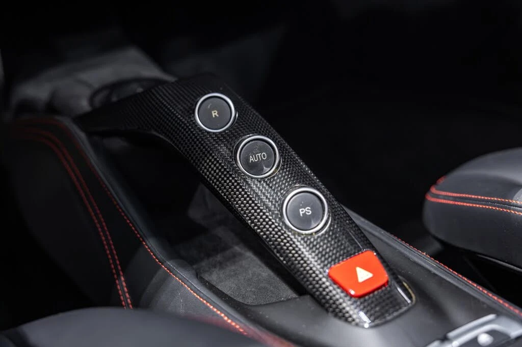 2018 Ferrari 488 Spider - Image 15 of 31