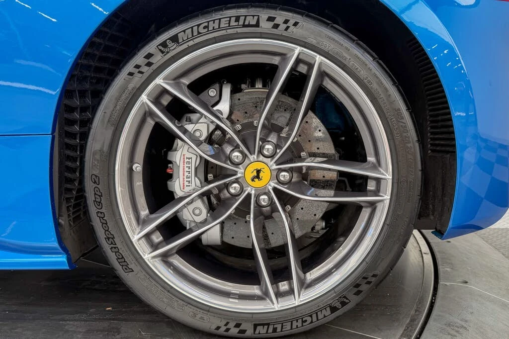 2018 Ferrari 488 Spider - Image 12 of 31