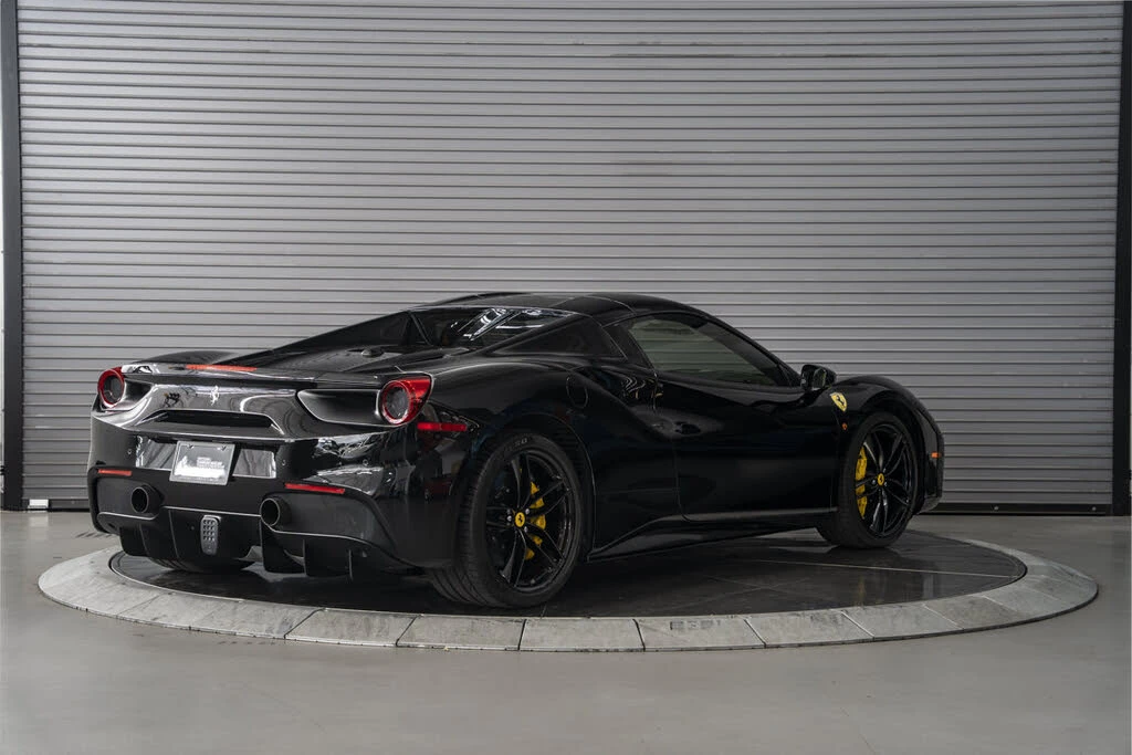 2018 Ferrari 488 Spider - Image 12 of 31