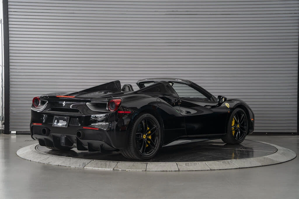 2018 Ferrari 488 Spider - Image 5 of 31