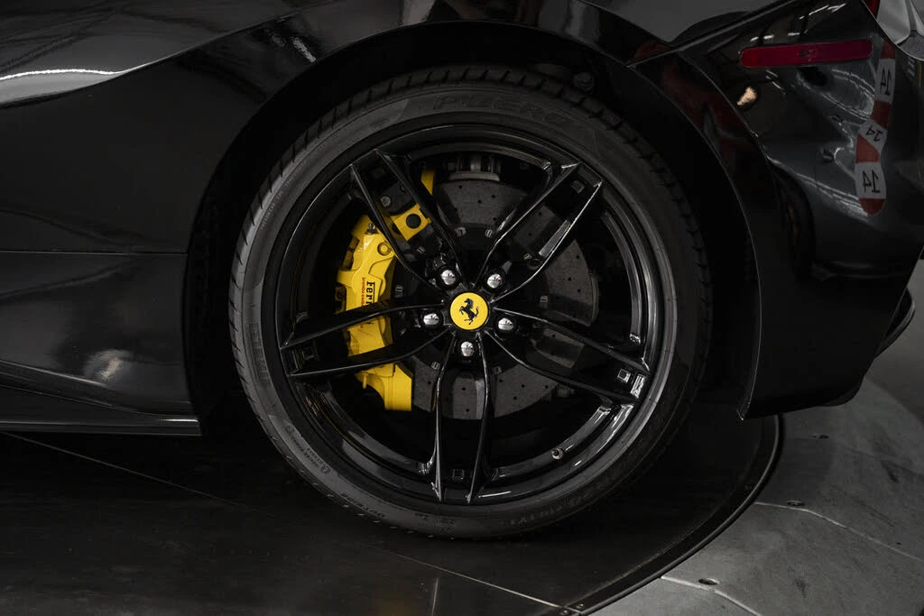 2018 Ferrari 488 Spider - Image 22 of 31