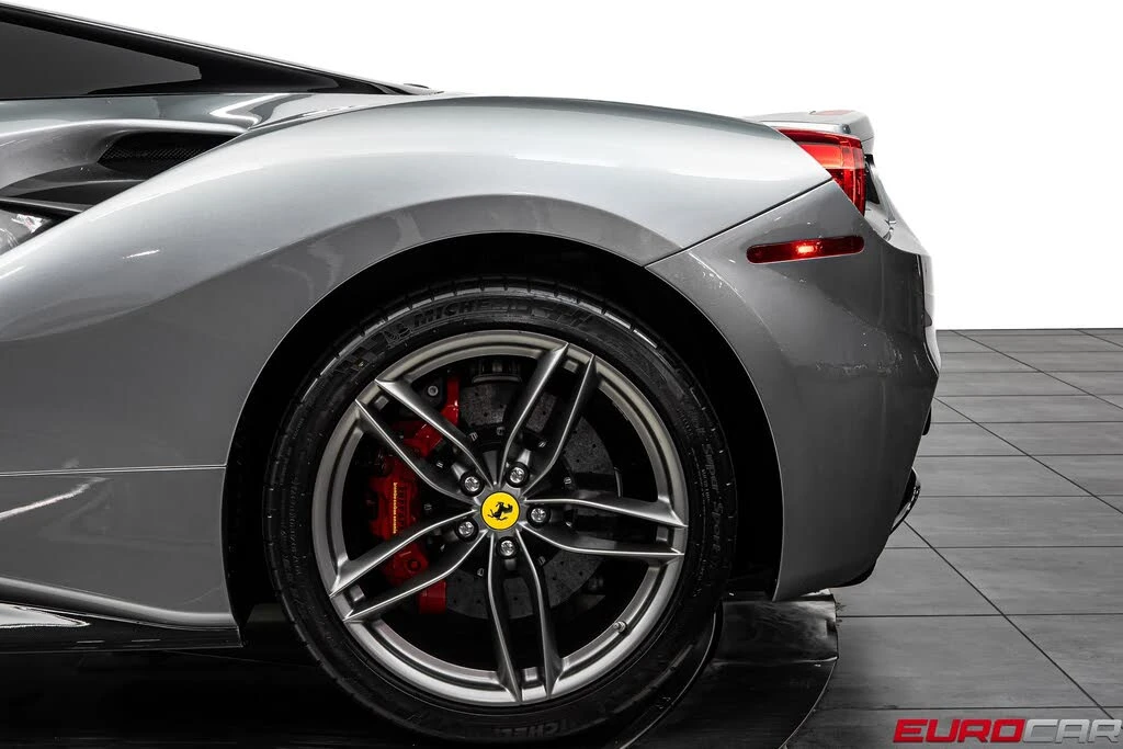 2018 Ferrari 488 Spider - Image 22 of 31