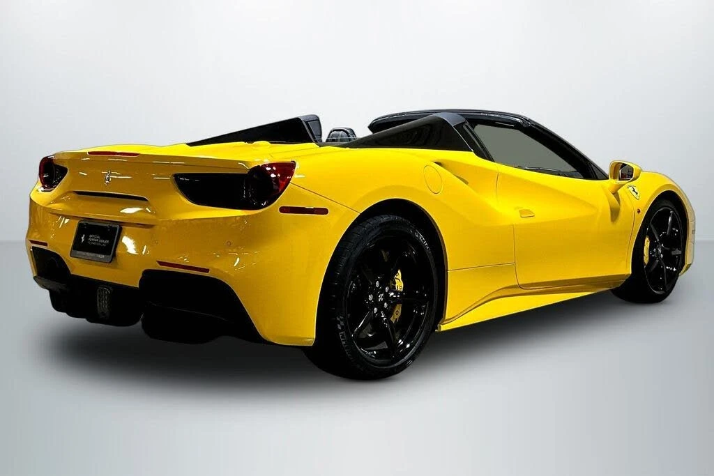 2018 Ferrari 488 Spider - Image 7 of 30