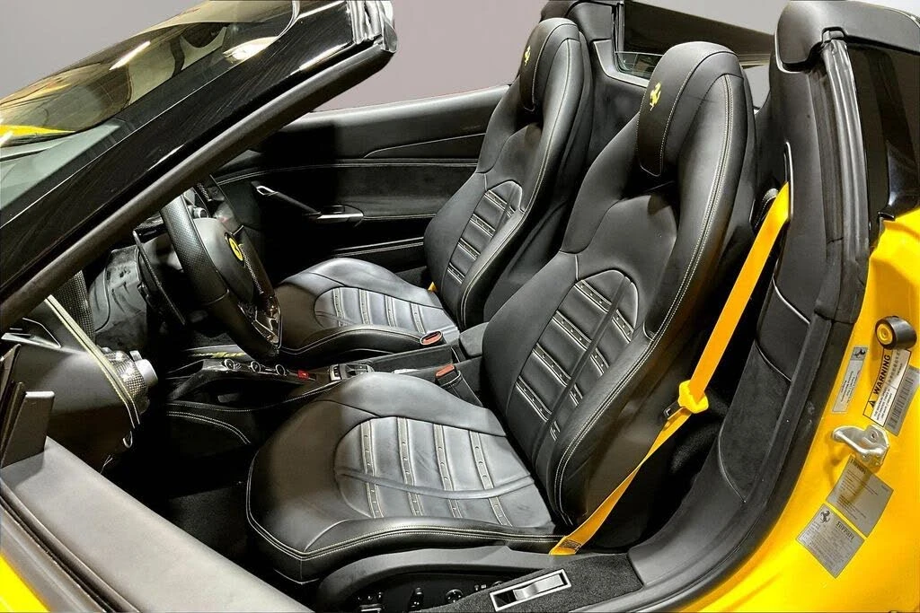 2018 Ferrari 488 Spider - Image 19 of 30