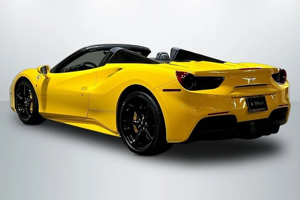 2018 Ferrari 488 Spider - Image 5 of 30