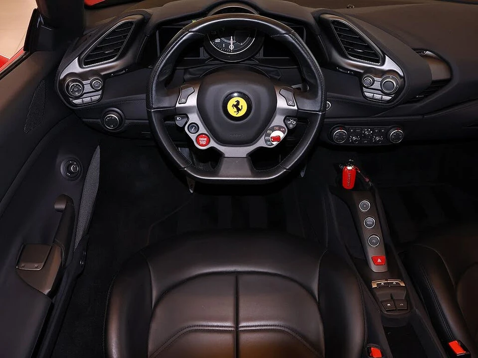 2018 Ferrari 488 Spider - Image 6 of 31