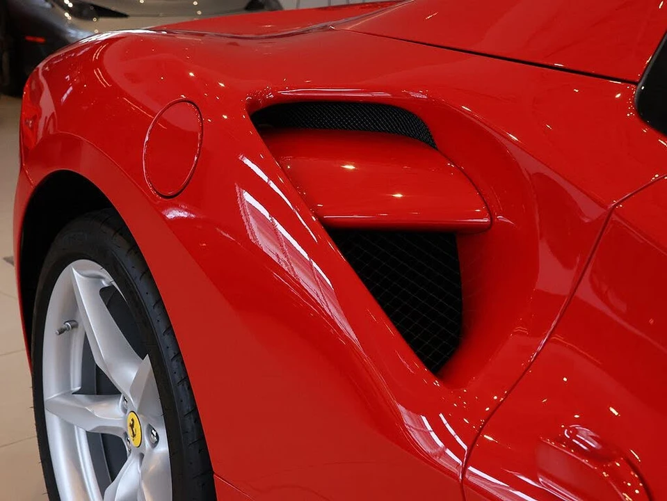 2018 Ferrari 488 Spider - Image 24 of 31
