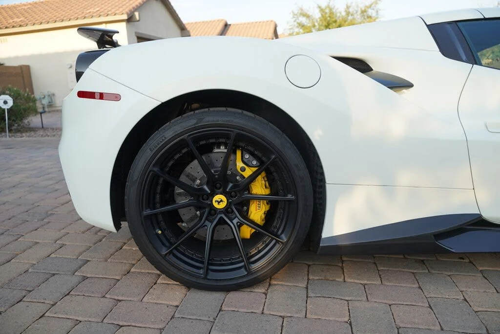 2018 Ferrari 488 Spider - Image 19 of 31