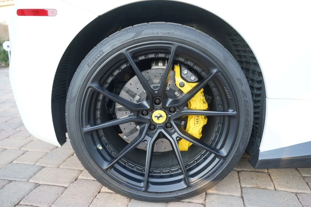2018 Ferrari 488 Spider - Image 18 of 31