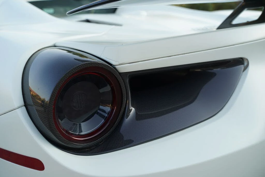 2018 Ferrari 488 Spider - Image 12 of 31
