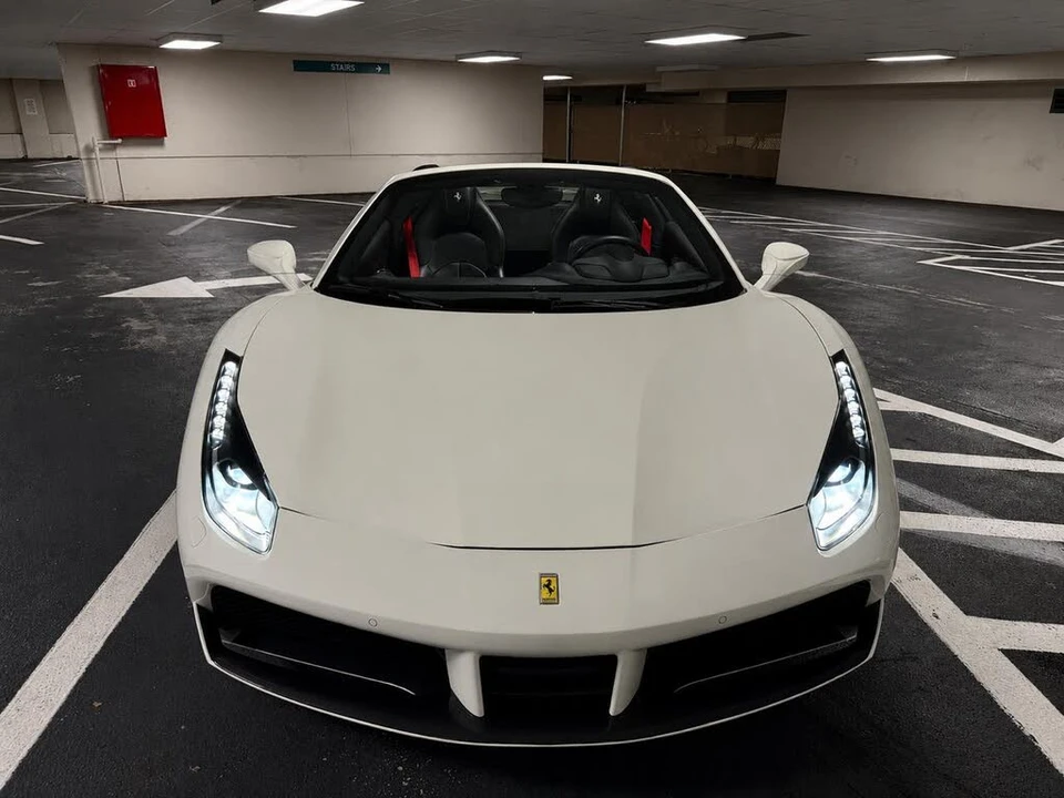 2018 Ferrari 488 Spider - Image 4 of 31