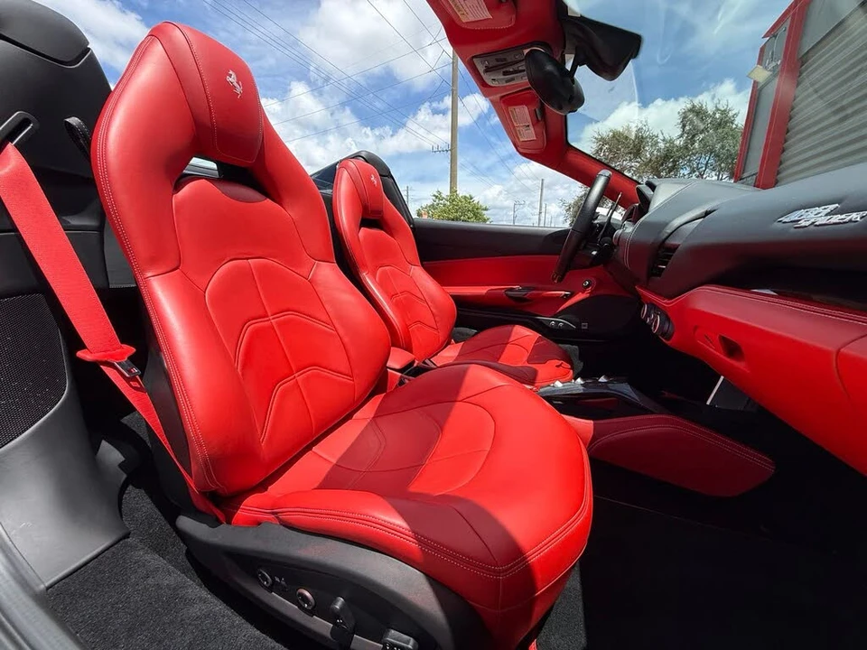 2018 Ferrari 488 Spider - Image 25 of 31