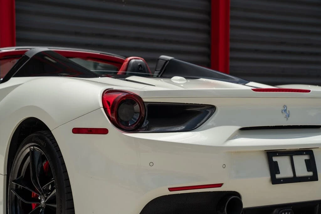 2018 Ferrari 488 Spider - Image 9 of 31
