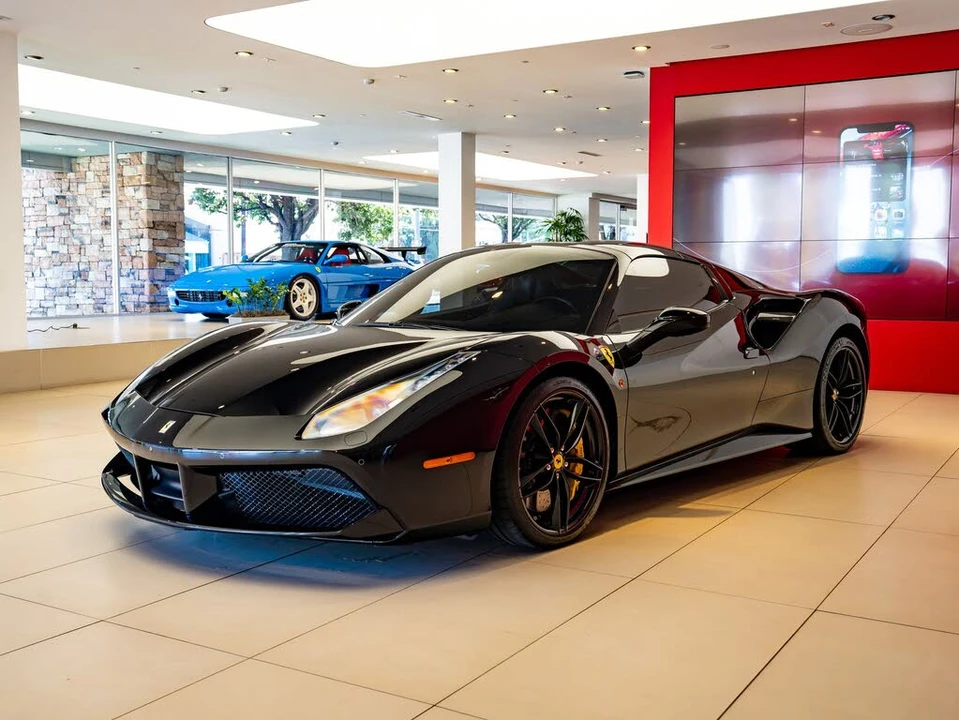 2018 Ferrari 488 Spider - Image 29 of 31