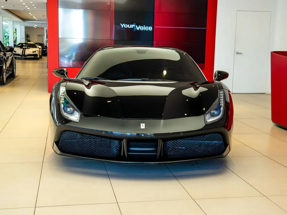 2018 Ferrari 488 Spider - Image 28 of 31