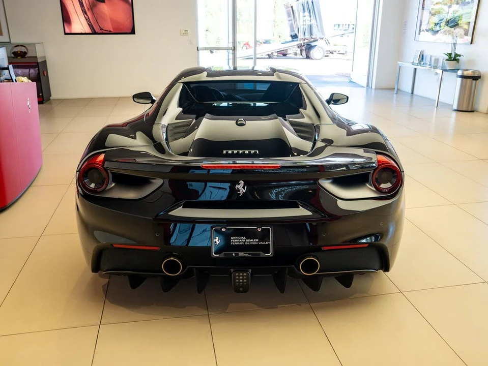 2018 Ferrari 488 Spider - Image 30 of 31