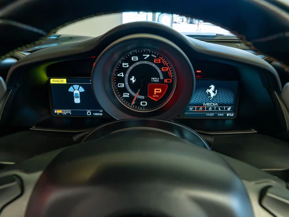 2018 Ferrari 488 Spider - Image 13 of 31
