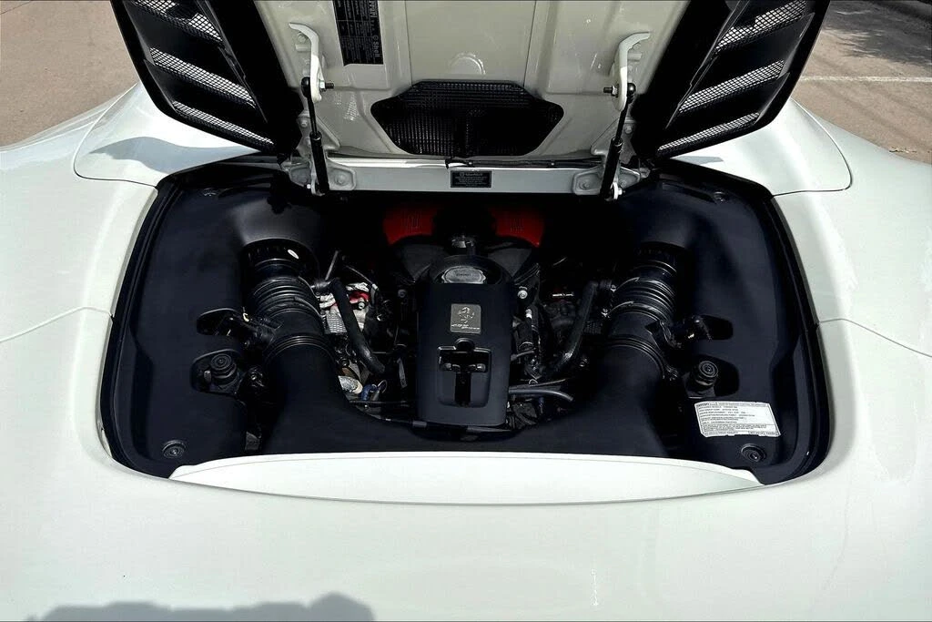 2018 Ferrari 488 Spider - Image 22 of 28