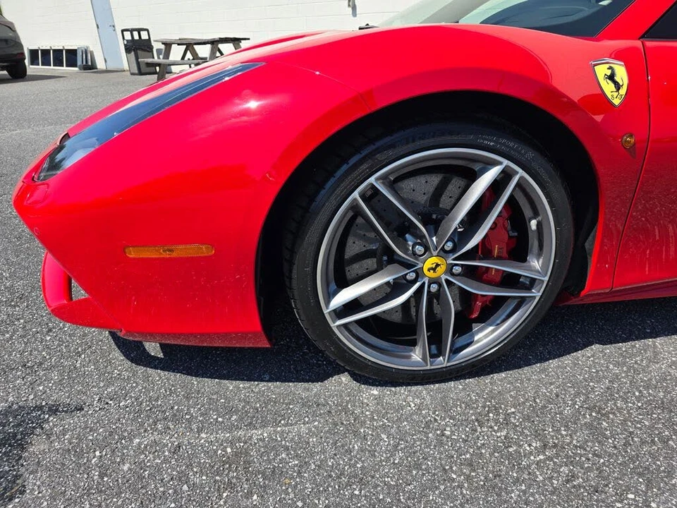 2018 Ferrari 488 Spider - Image 10 of 31