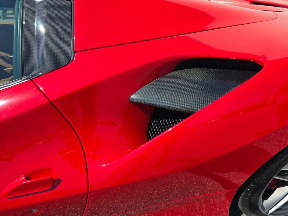 2018 Ferrari 488 Spider - Image 13 of 31