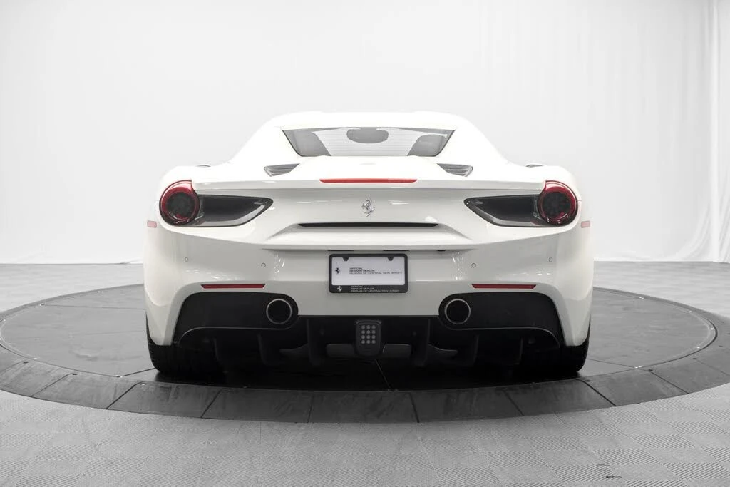 2018 Ferrari 488 Spider - Image 12 of 31