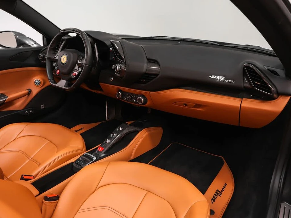2018 Ferrari 488 Spider - Image 24 of 31