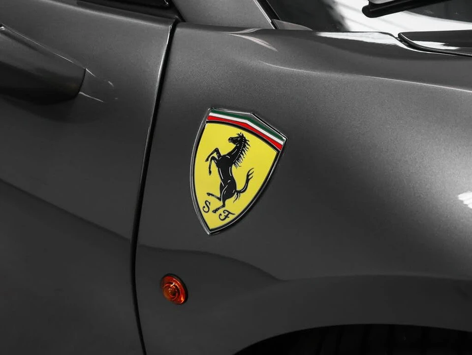 2018 Ferrari 488 Spider - Image 8 of 31