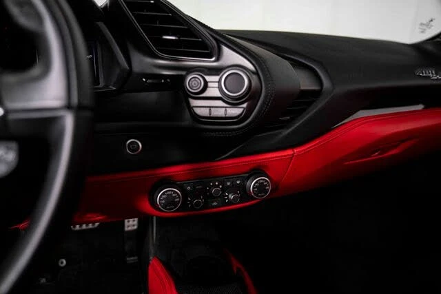 2018 Ferrari 488 Spider - Image 19 of 31