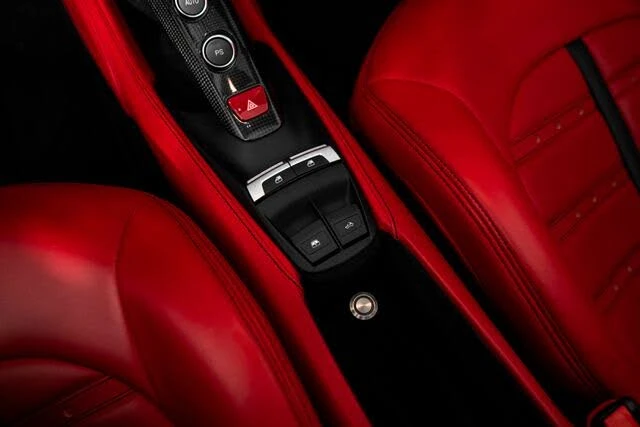 2018 Ferrari 488 Spider - Image 22 of 31