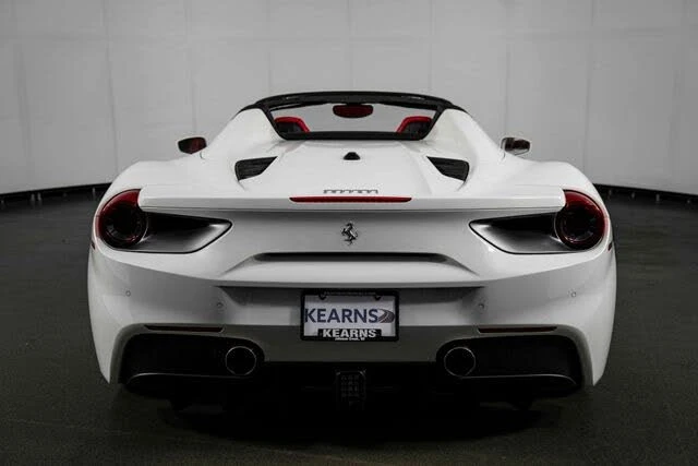 2018 Ferrari 488 Spider - Image 7 of 31