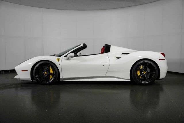 2018 Ferrari 488 Spider - Image 5 of 31