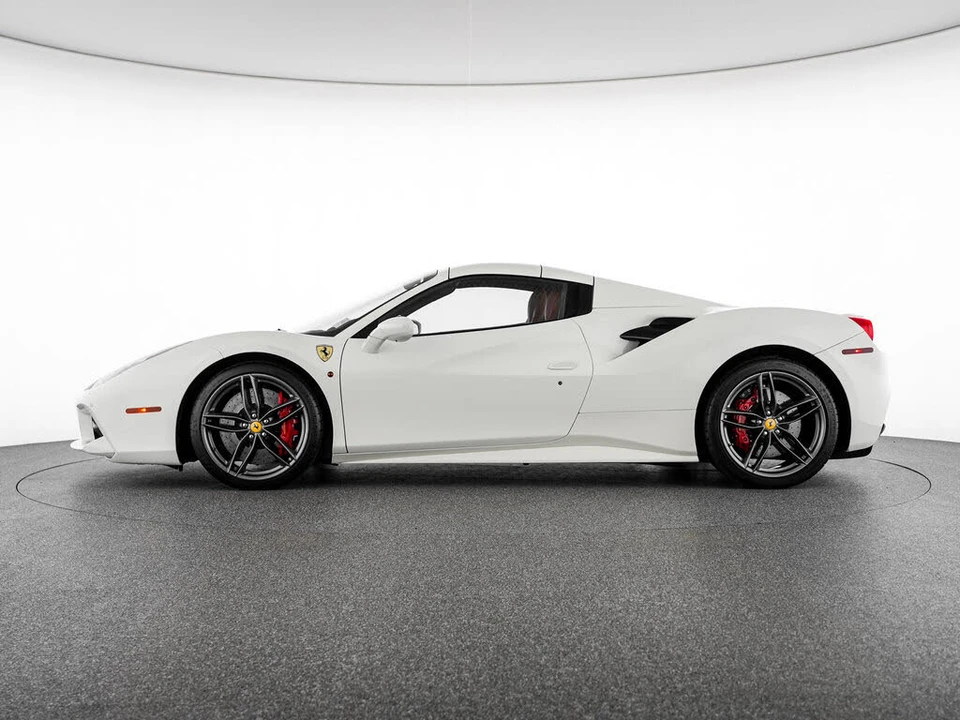 2018 Ferrari 488 Spider - Image 2 of 31