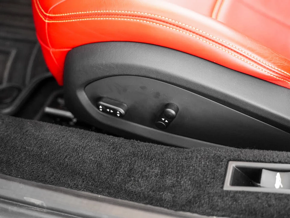 2018 Ferrari 488 Spider - Image 18 of 31