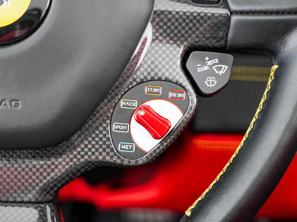 2018 Ferrari 488 Spider - Image 24 of 31