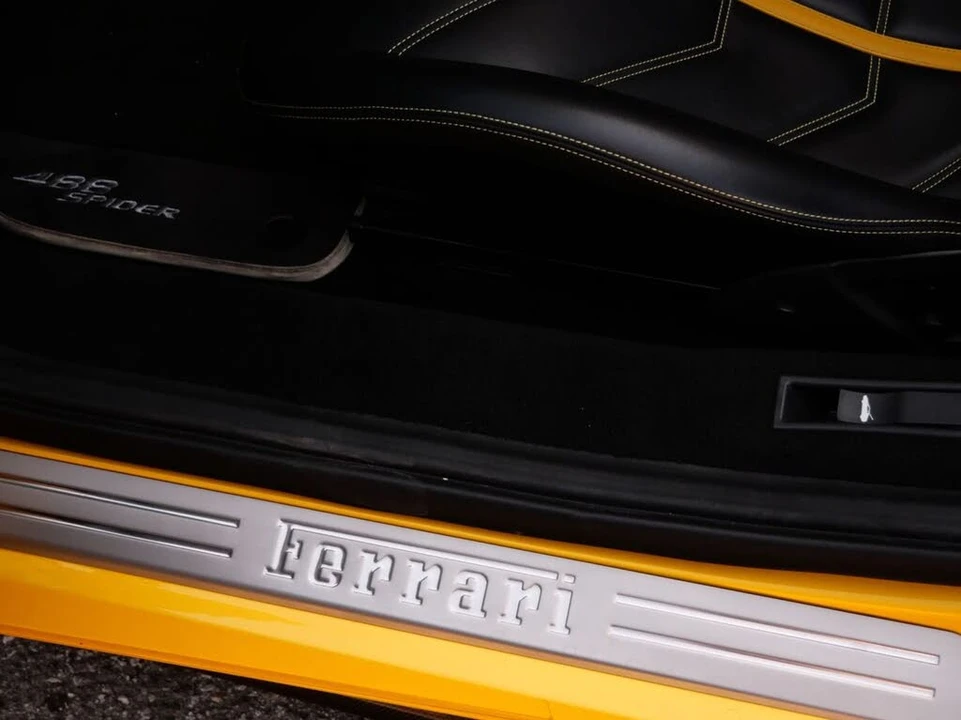 2018 Ferrari 488 Spider - Image 22 of 31