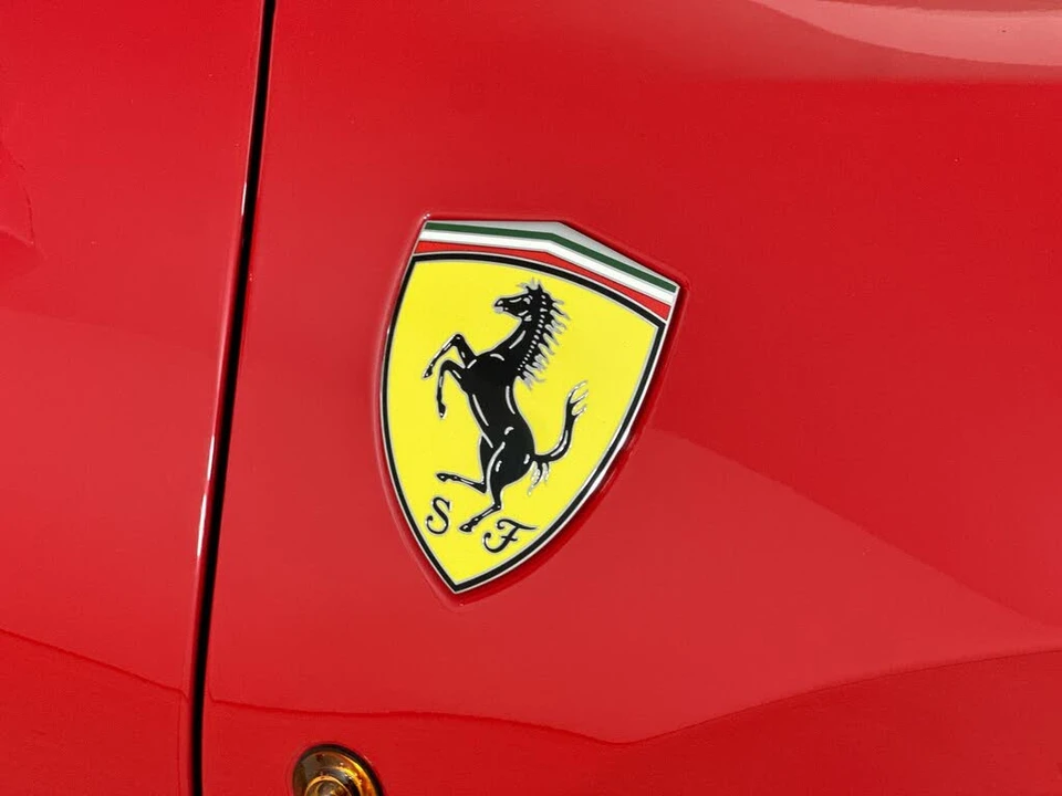 2018 Ferrari 488 Spider - Image 9 of 31