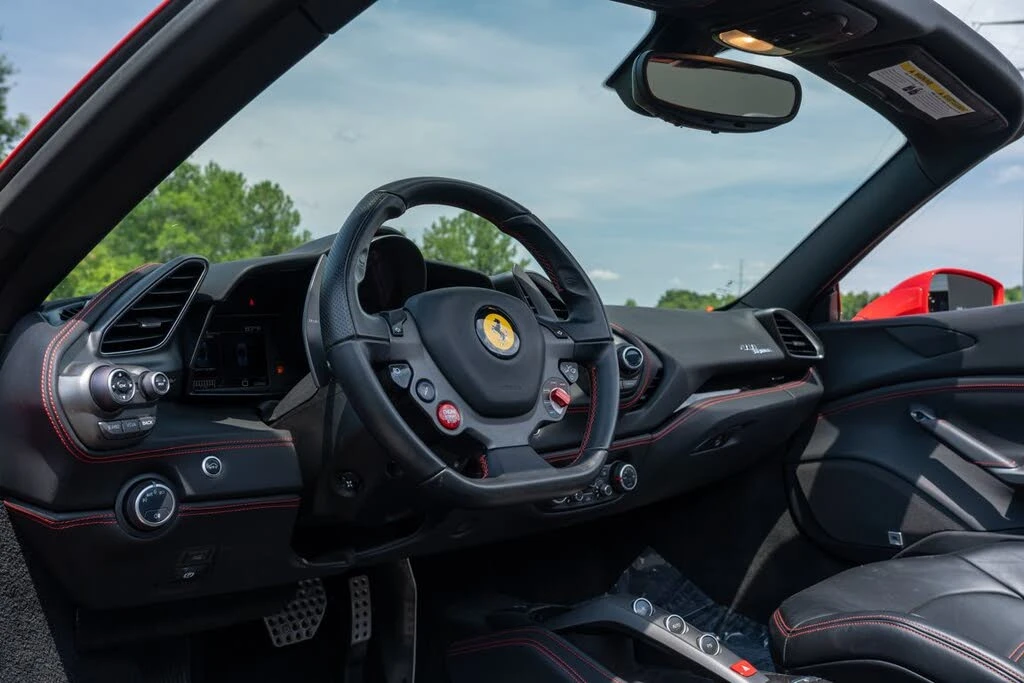 2018 Ferrari 488 Spider - Image 31 of 31