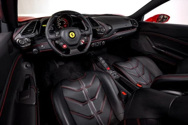 2018 Ferrari 488 Spider - Image 29 of 31