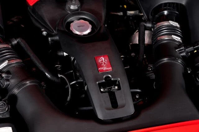 2018 Ferrari 488 Spider - Image 11 of 31