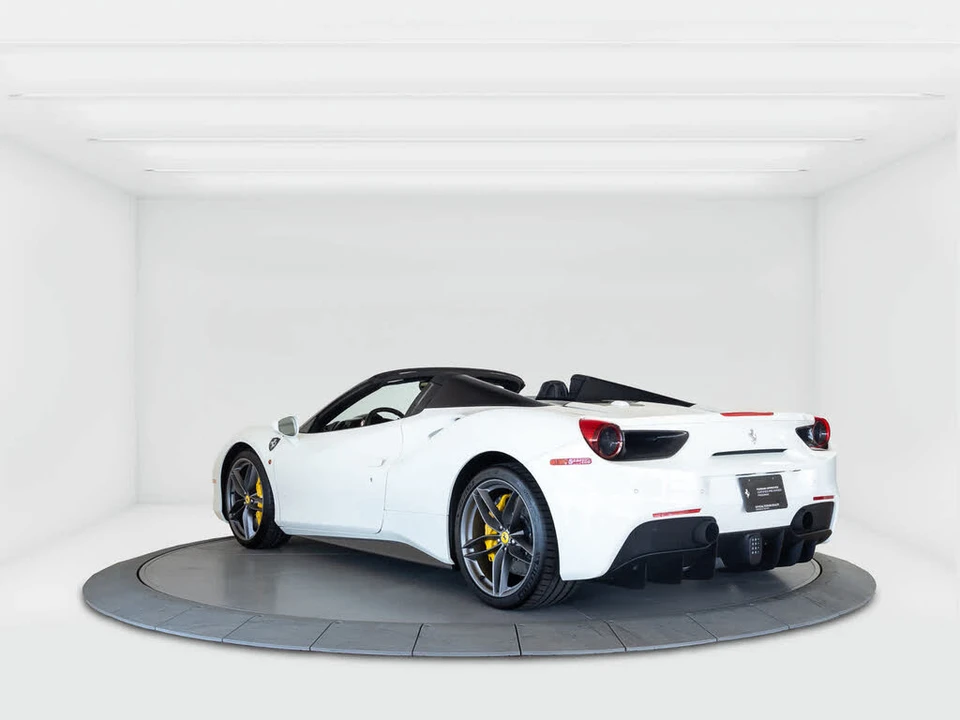 2018 Ferrari 488 Spider - Image 3 of 6