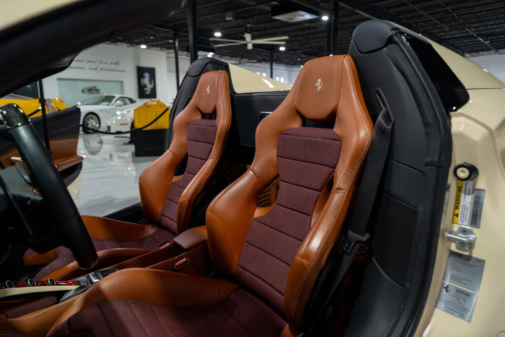 2018 Ferrari 488 Spider - Image 18 of 31
