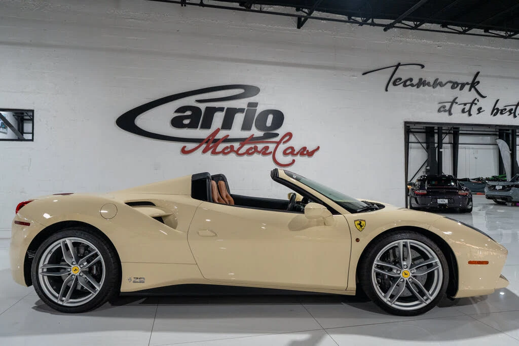 2018 Ferrari 488 Spider - Image 8 of 31