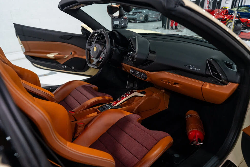 2018 Ferrari 488 Spider - Image 19 of 31