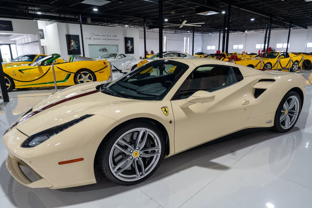 2018 Ferrari 488 Spider - Image 11 of 31