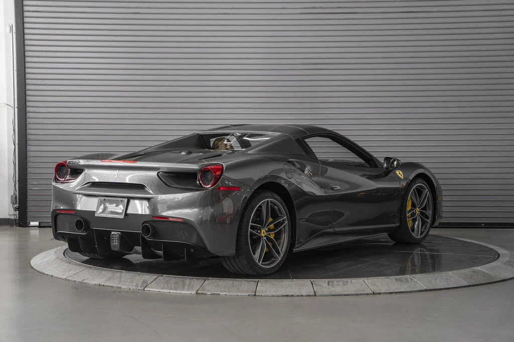 2018 Ferrari 488 Spider - Image 12 of 31