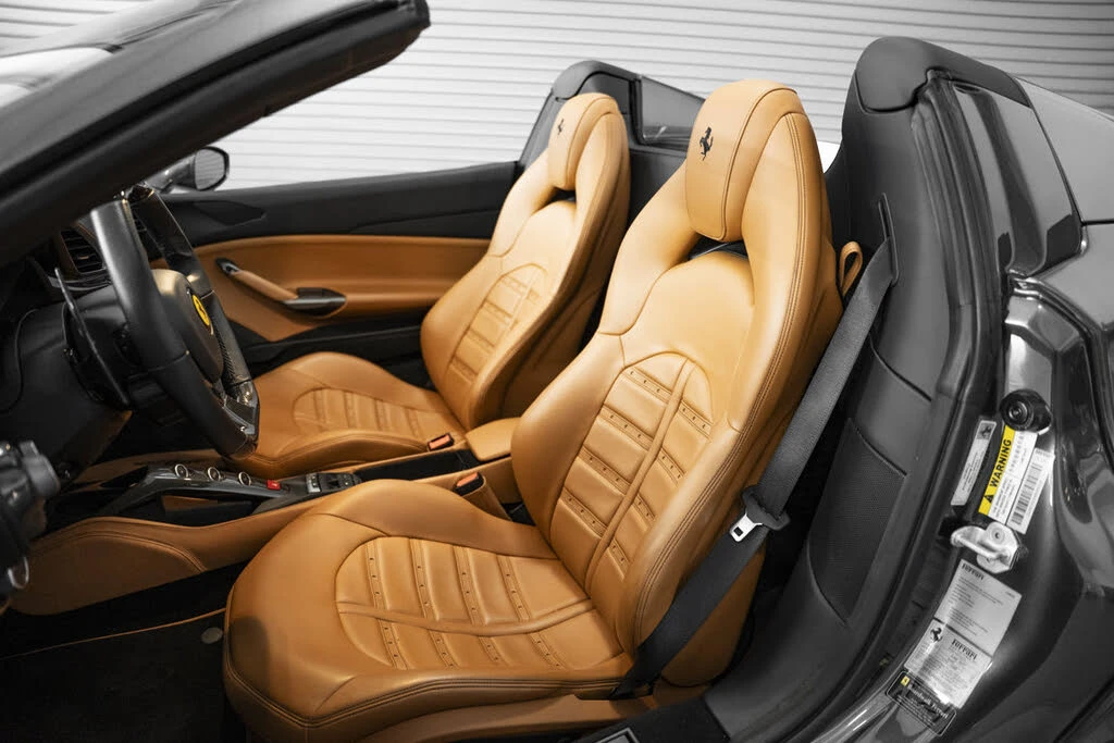 2018 Ferrari 488 Spider - Image 29 of 31