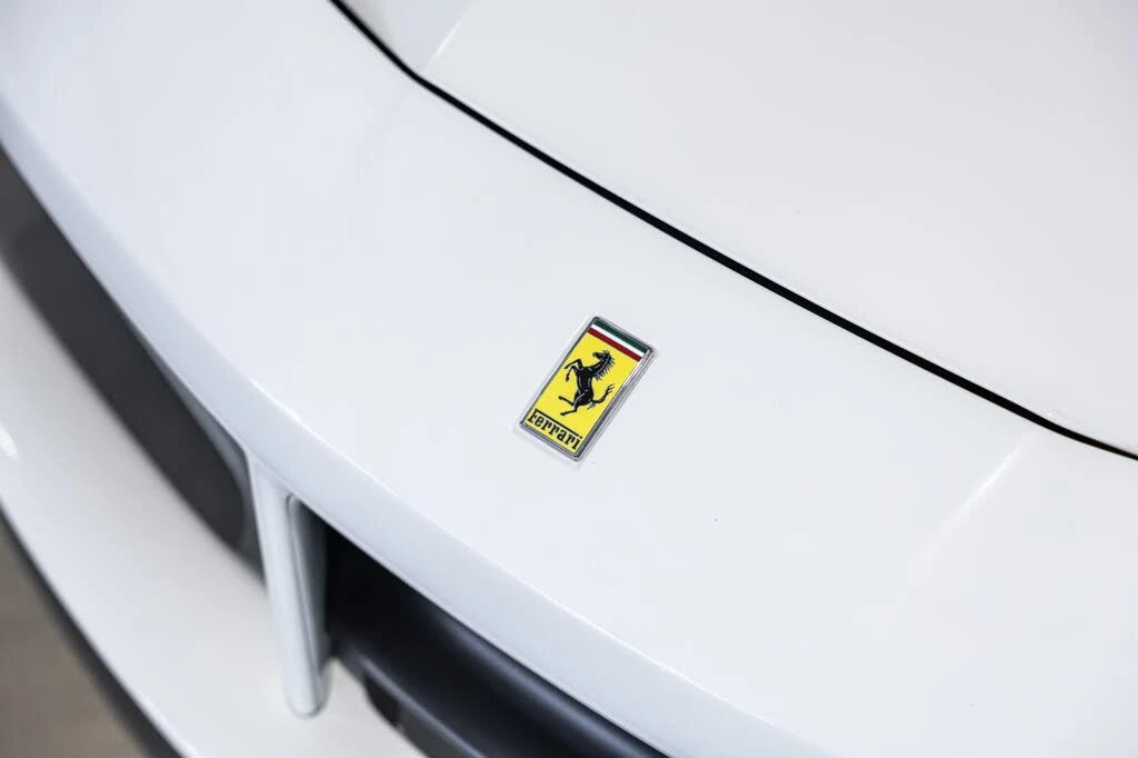 2018 Ferrari 488 Spider - Image 11 of 31
